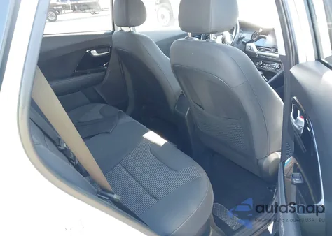 2022 Kia Niro Lxs из США, поврежденный, VIN KNDCB3LC5N5527699